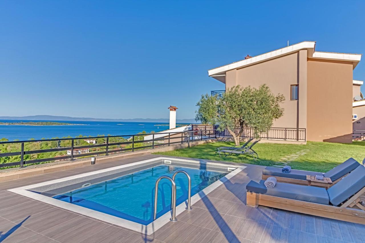 Seaview Villas Vourvourou Exterior photo
