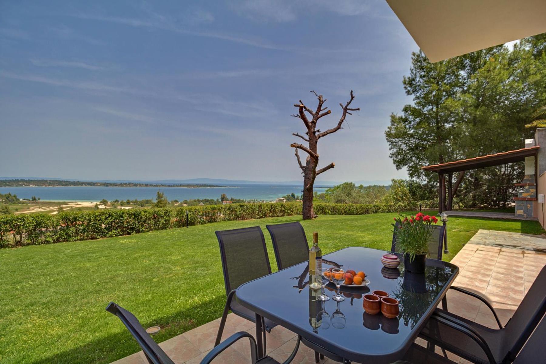 Seaview Villas Vourvourou Room photo