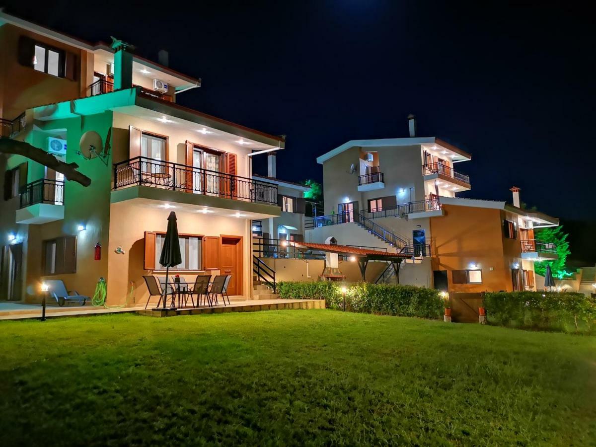 Seaview Villas Vourvourou Exterior photo